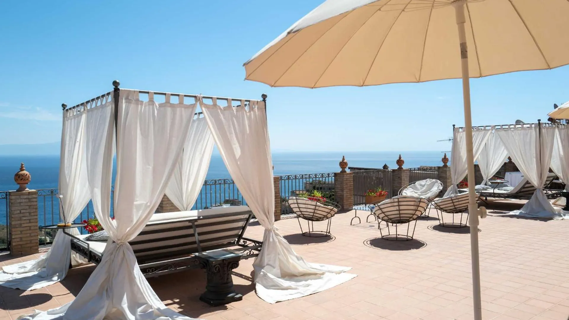 Isoco Terrace Daire Taormina