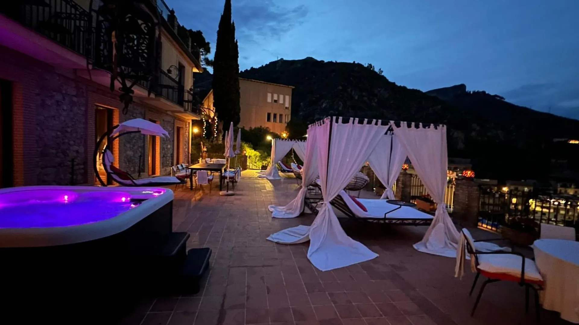 Isoco Terrace Daire Taormina
