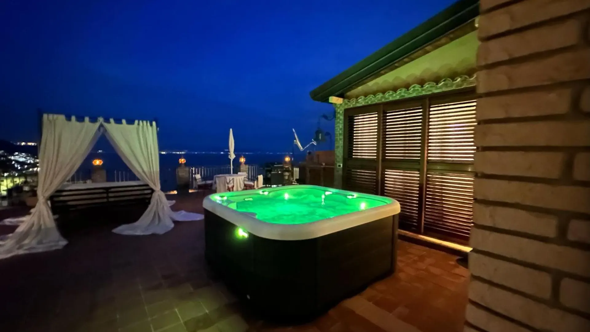 Isoco Terrace Daire Taormina